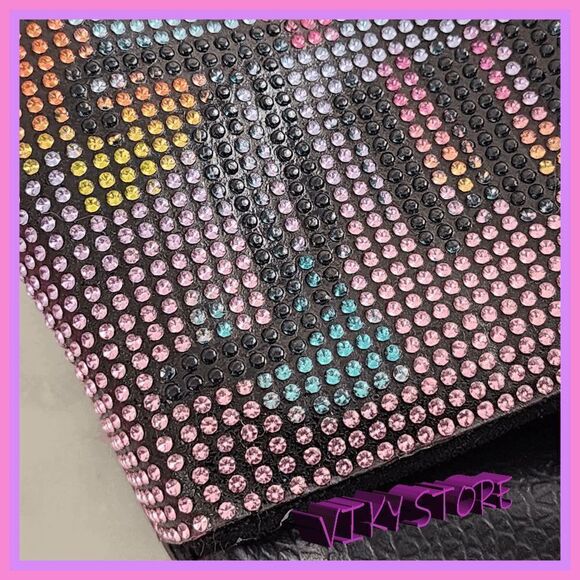 NWT {Juicy Couture} Crystal Logo Flip Flops: Glamorous Summer Stride Size 10 NWT - Picture 2 of 9
